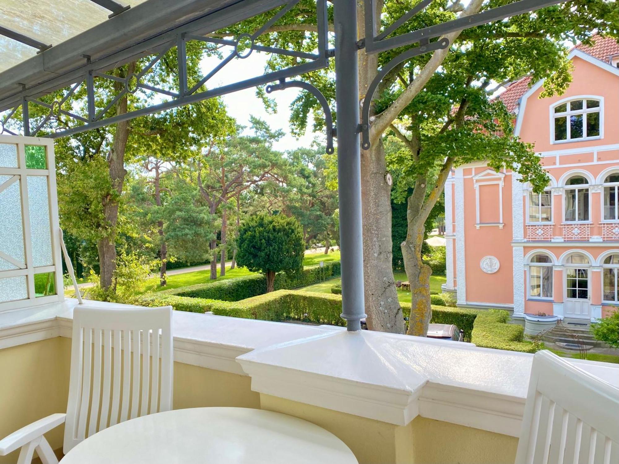 Villa Caprivi 10 Heringsdorf  Buitenkant foto